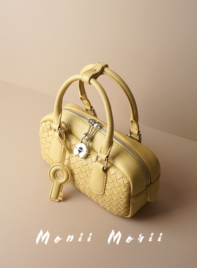 怪兽君2025新款小众俏皮小方包编织牛皮手提包真皮保龄球包小包包