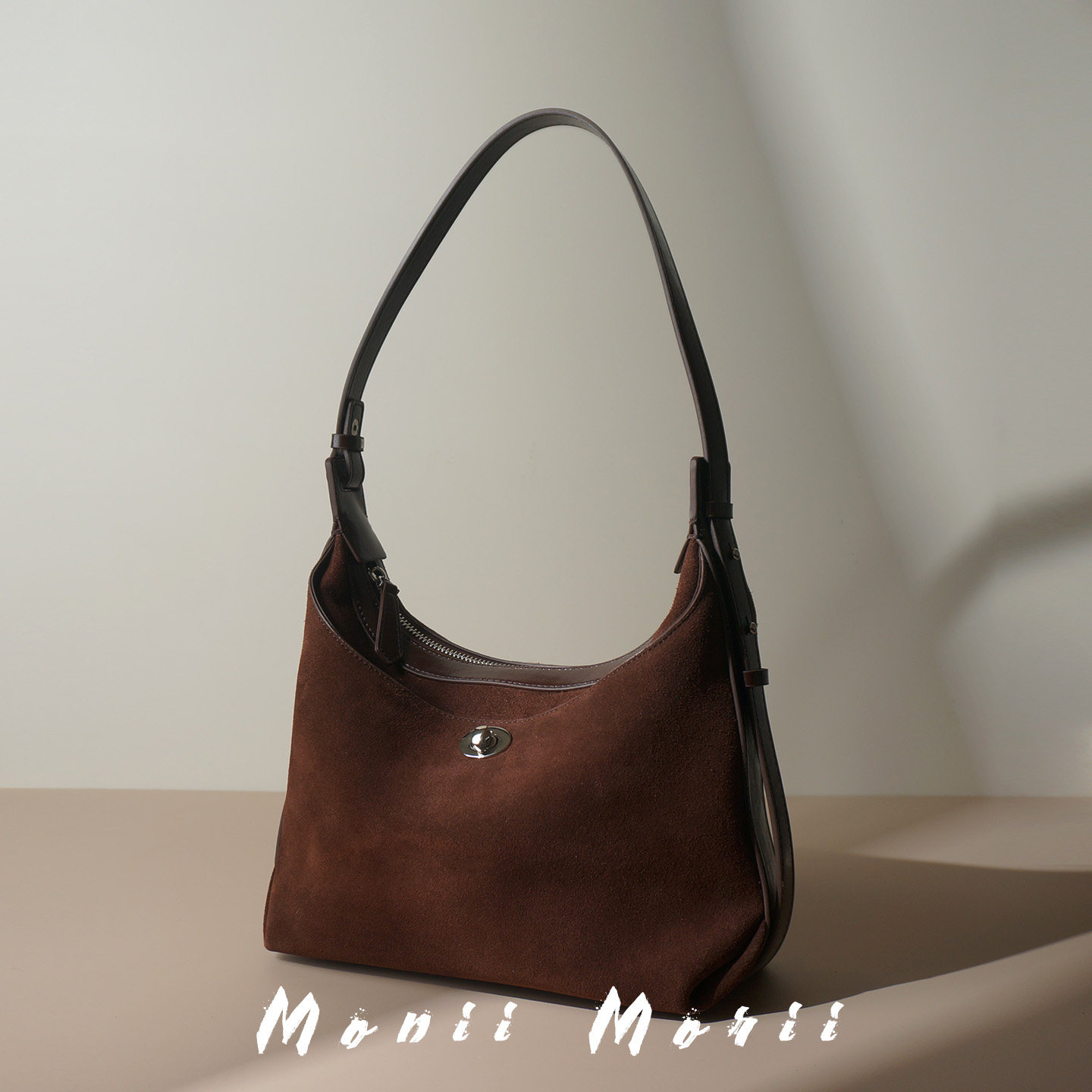 怪兽君小众法式饺子包磨砂牛皮腋下包真皮斜挎包通勤单肩包包百搭