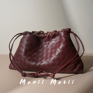怪兽君小众法式 真皮云朵包链条褶皱腋下包羊皮饺子包编织斜挎包潮