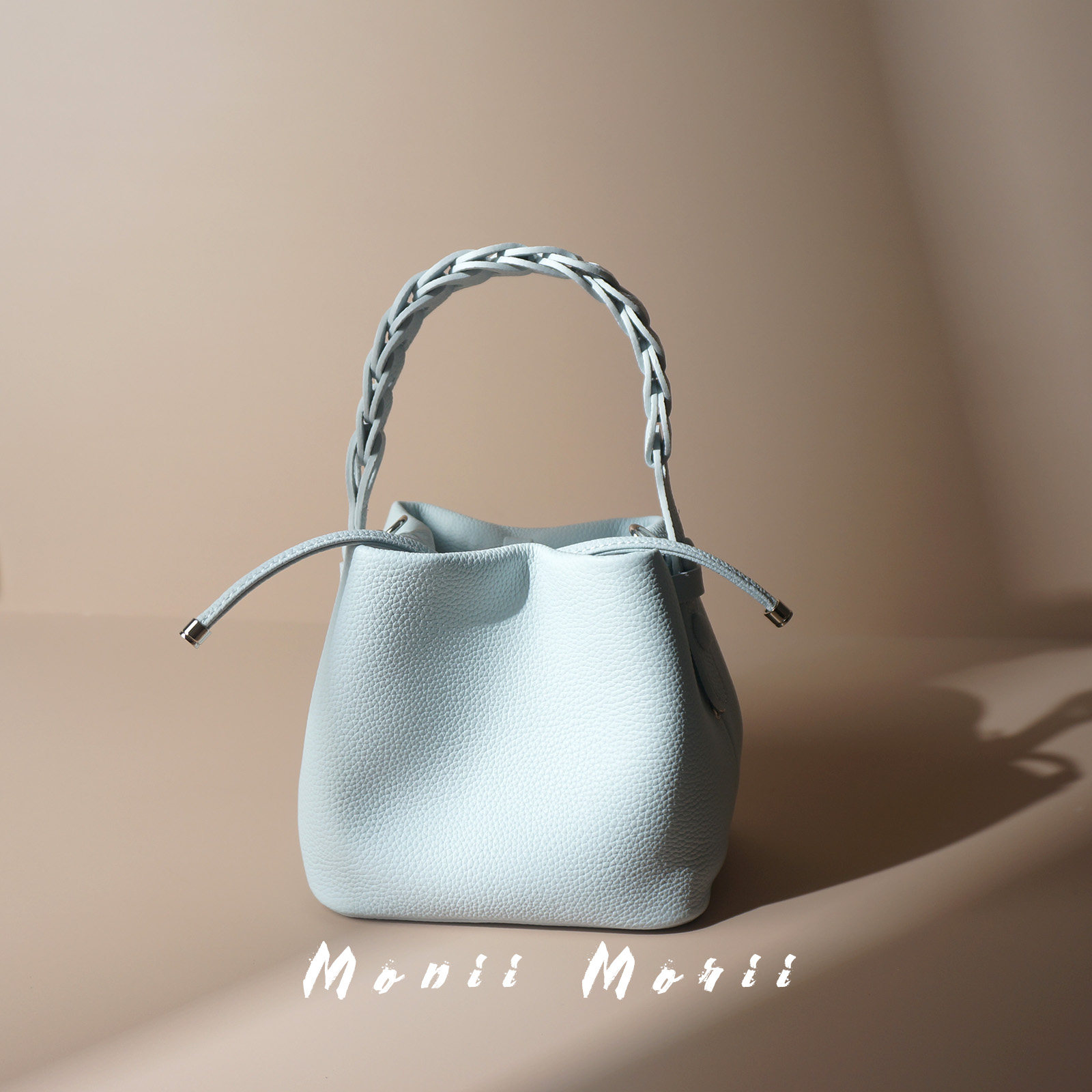 怪兽君2025新款法式优雅水桶包头层牛皮麻花手提包真皮小众小包女,箱包皮具/热销女包/男包,水桶包,淘宝优惠券,粉丝福利购,淘宝优惠卷