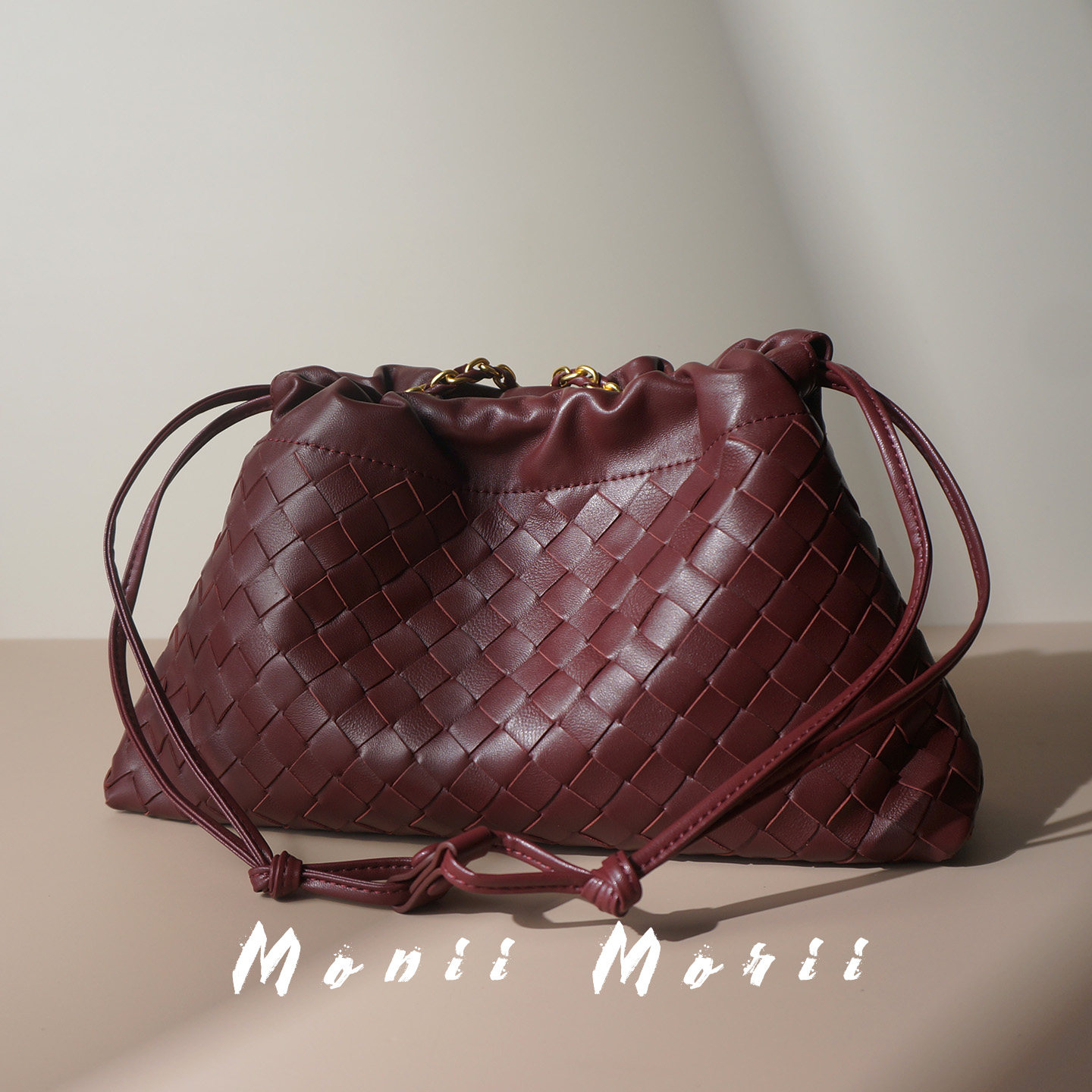 怪兽君小众法式真皮云朵包链条褶皱腋下包羊皮饺子包编织斜挎包潮