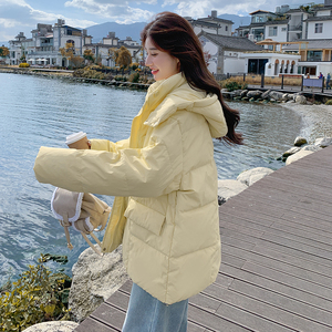 手发图  新款主推奶呼呼连帽90羽绒服 2515p290k418图片