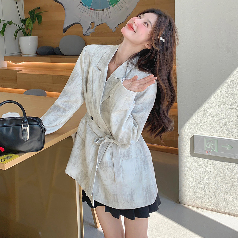 韩版高级感扎染西装外套女2025春秋季新款宽松显瘦设计感休闲上衣,女装西装,浙宝186