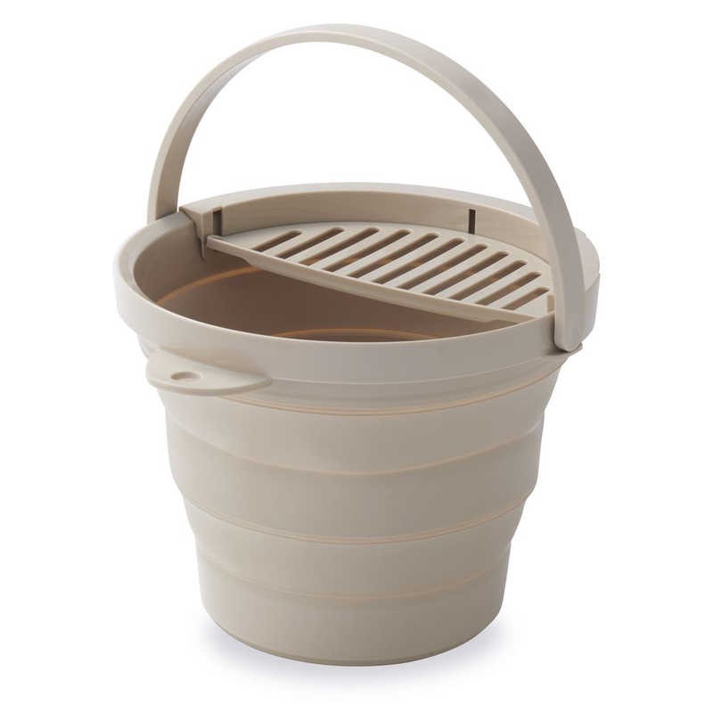 日本进口ISETO日本可折叠的水桶8L付沥水放置板