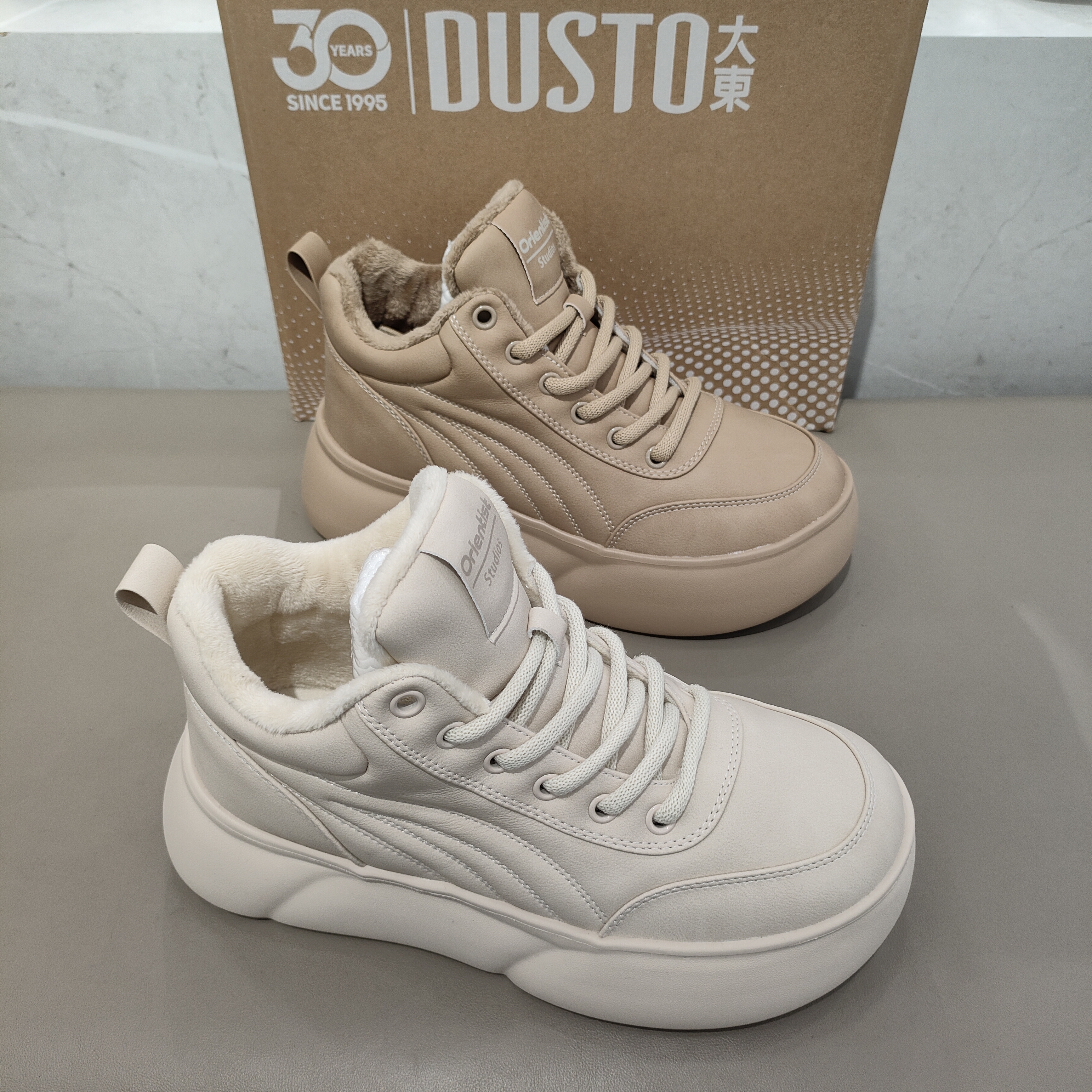 大东加绒小白鞋女鞋2025冬季新款休闲日常潮流百搭皮面板鞋1357