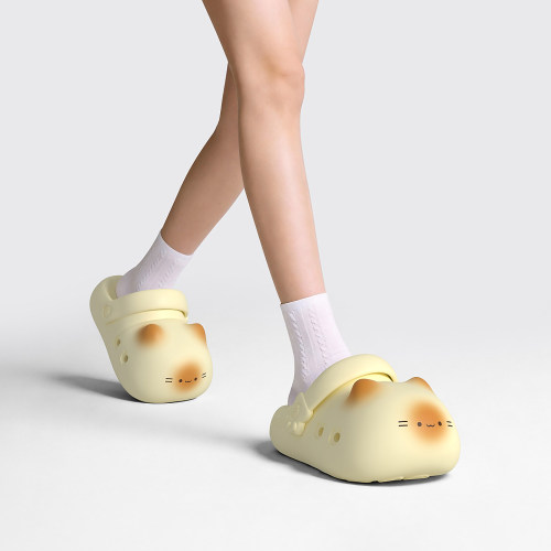 女款小猫厚底防滑防臭耐磨洞洞鞋