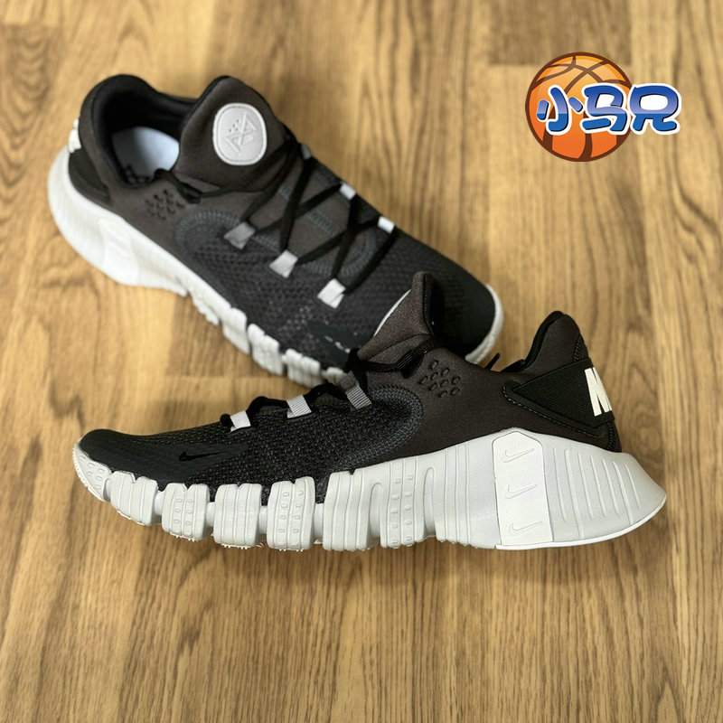 NIKE轻便防滑综合训练鞋