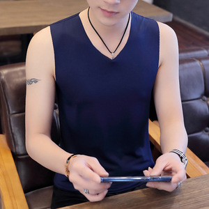 男士背心V领夏季冰丝背心时尚无痕随心裁修身内衣潮男图片