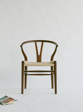 胡桃木椅CH24 Wishbone Chair丹麦设计师椅 环保木蜡油白蜡木餐椅