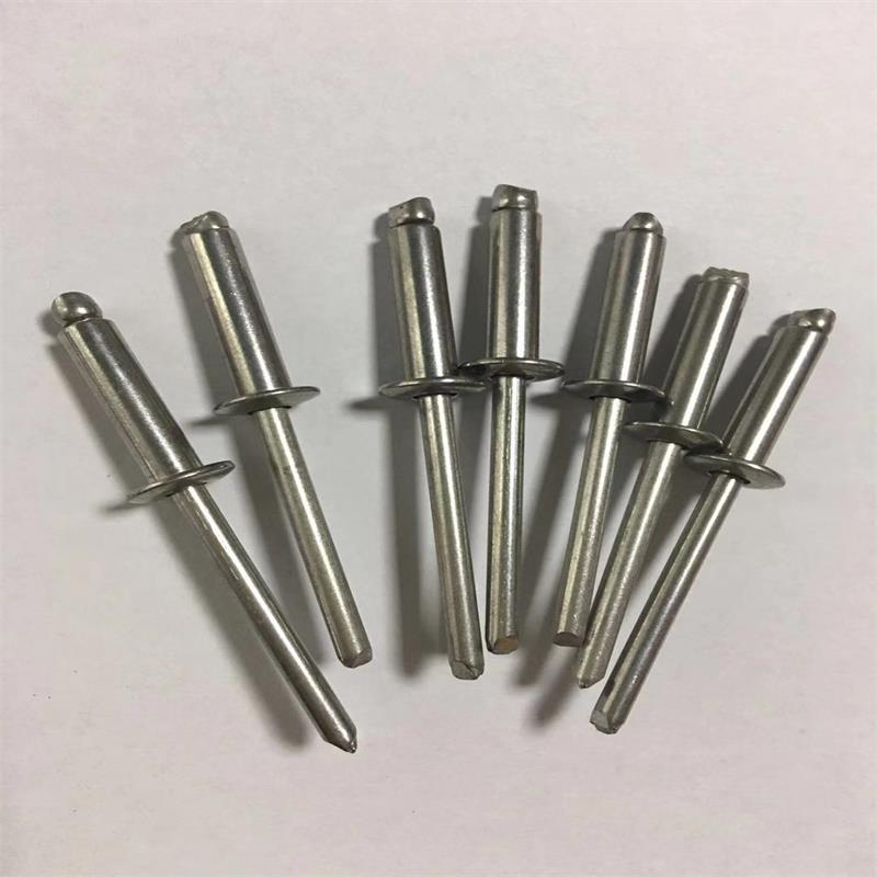 304不锈钢开口型圆头抽芯铆钉