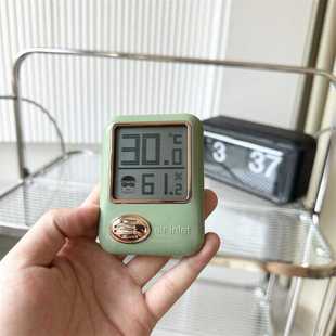 家用温湿度计婴儿房高精度室内挂墙磁吸温度计冰箱贴数字湿度计表