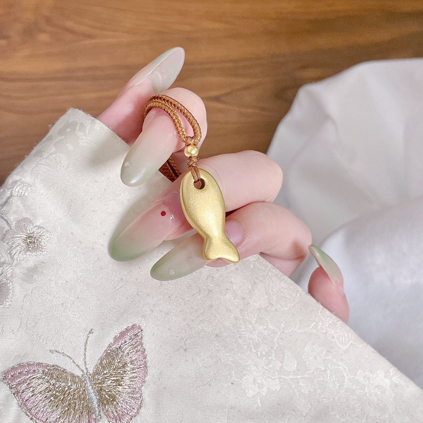 足银9999纯银古法小鱼项链女转运珠锦鲤吊坠新中式情人节女友礼物