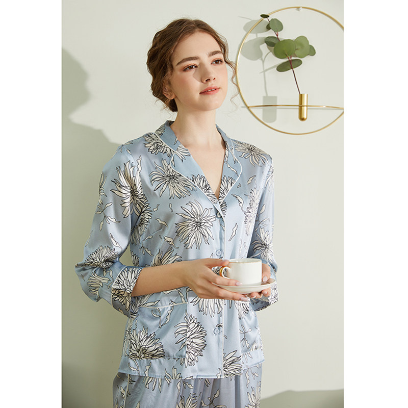 真丝睡衣女桑蚕丝长袖长裤两件套装复古印花可外穿家居服春秋新品
