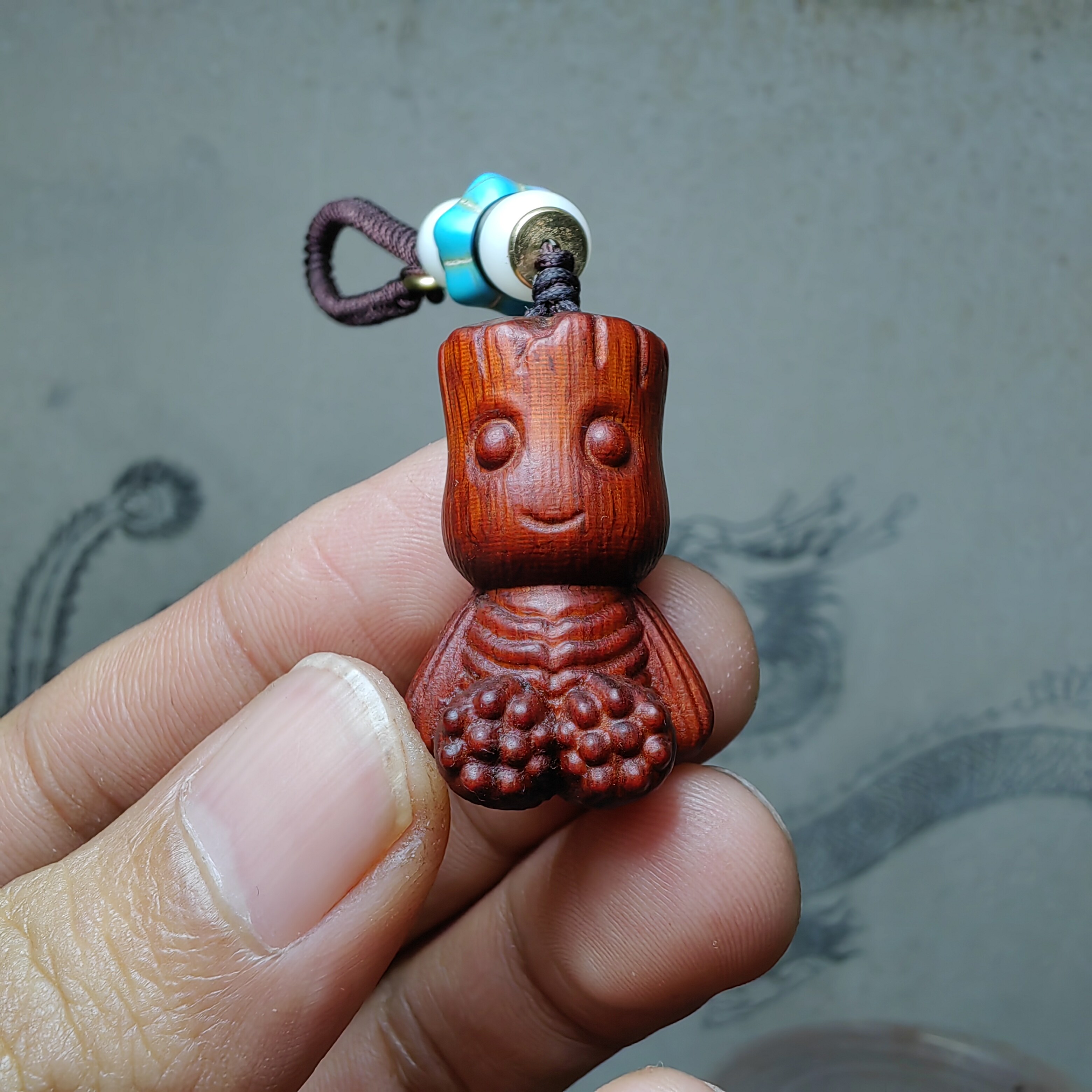 紫檀红木头精雕刻格鲁特树人车钥匙扣小吊坠文盘玩手把挂件装饰品