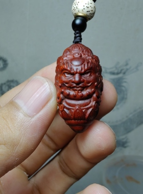 紫檀红木头精雕刻神像不动明王车钥匙扣小吊坠文盘玩手把挂件饰品