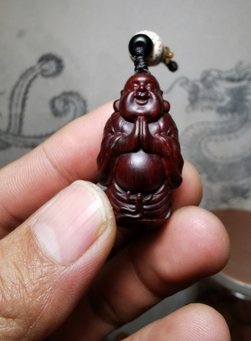 紫檀红木头精雕刻一心向佛车钥匙扣小吊坠文盘玩手把挂件弥勒饰品
