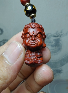紫檀红木头雕守护神4不动明王车钥匙扣小吊坠文盘玩手把挂件饰品