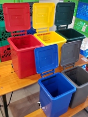 Мусорное ведро dulton塑料带轮垃圾桶 厨房大容量家用垃圾桶 有盖垃圾桶储物桶