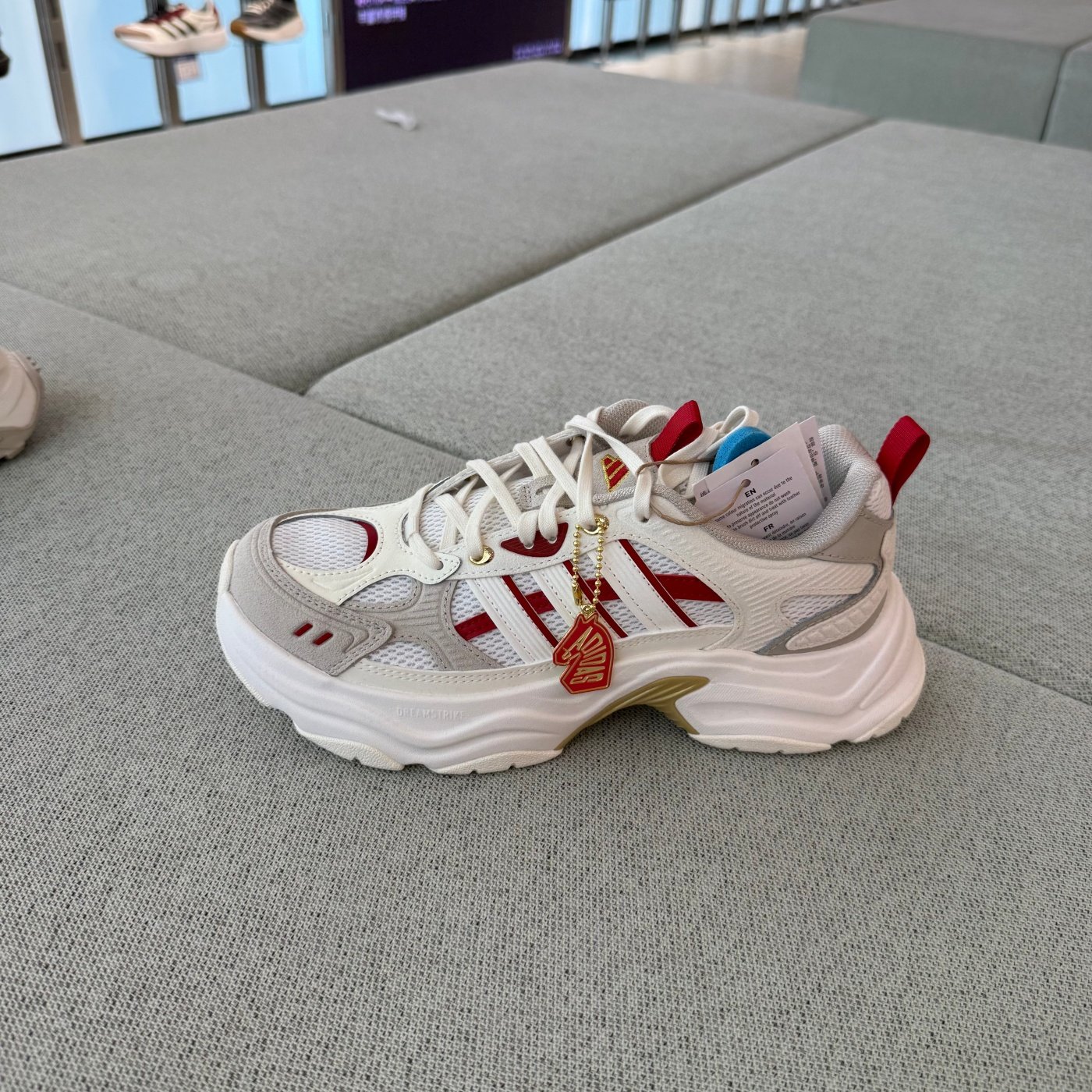 Adidas阿迪达斯男女鞋马年新年款XLG运动休闲跑步鞋老爹鞋 KI1846,运动鞋new,运动休闲鞋,淘宝优惠券,粉丝福利购,淘宝优惠卷