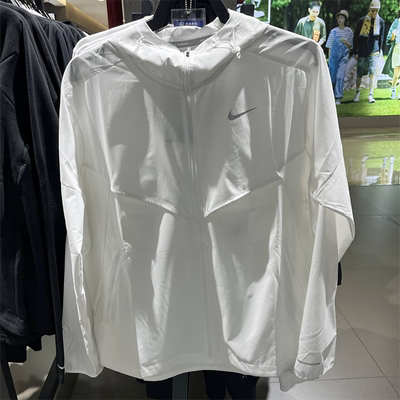 男子白色百搭夹克外套Nike/耐克