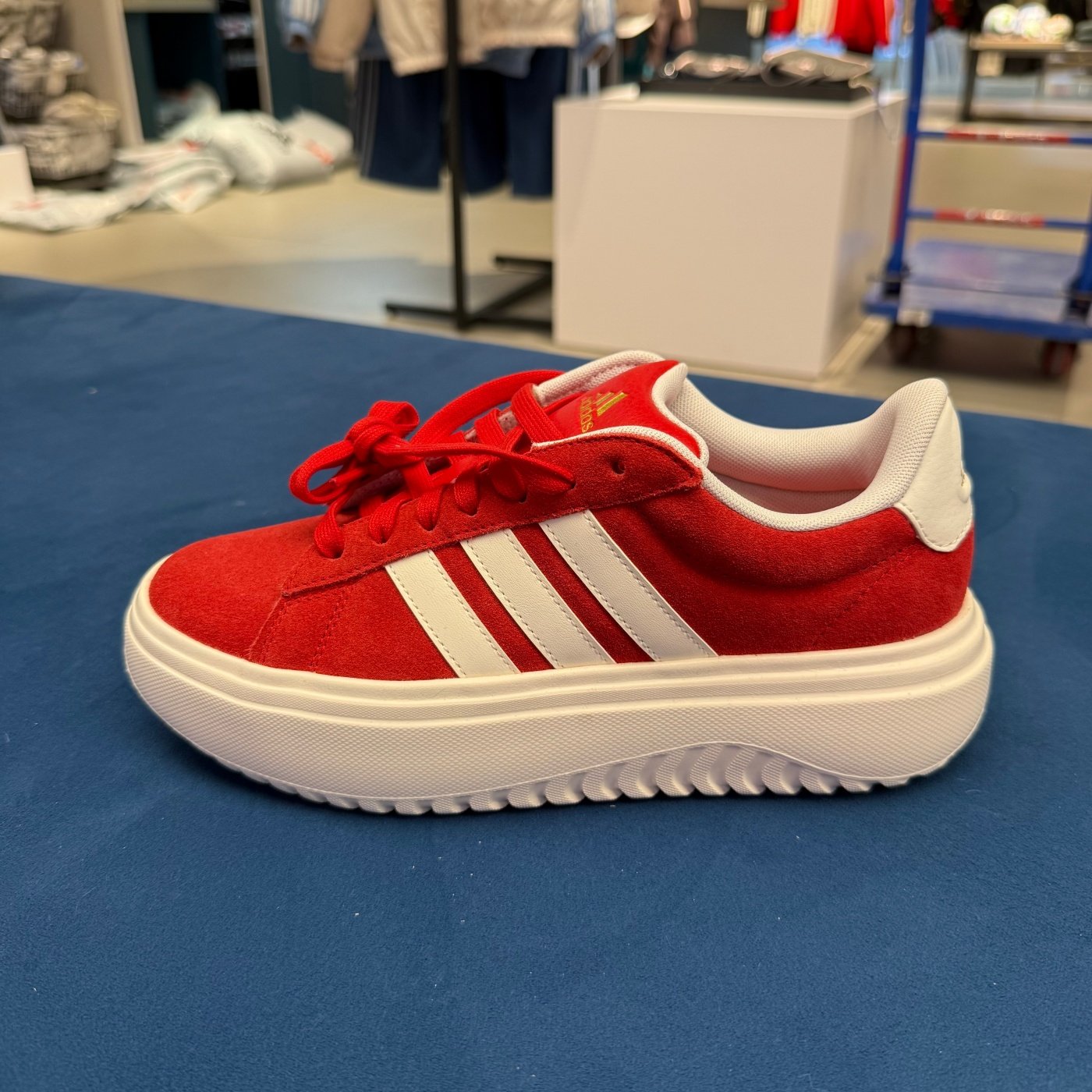 Adidas阿迪达斯女子马年新年款厚底增高耐磨板鞋运动休闲鞋KJ2065,运动鞋new,运动休闲鞋,淘宝优惠券,粉丝福利购,淘宝优惠卷