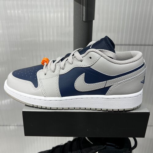 Nike耐克AJ1藏蓝灰Air Jordan 1童篮球鞋复古板鞋553560-058
