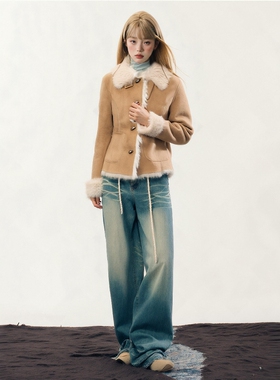 BILL BOOM复古设计感牛角扣环保狐狸毛翻毛领收腰皮毛一体外套