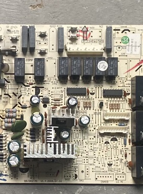 适用格力3P清新风柜机空调主板30133016 M303F3L电脑板GRJ302-A1