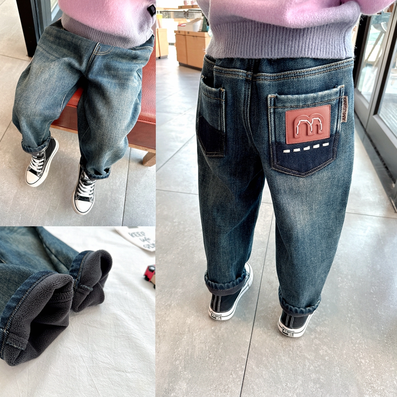 柔软有型~男童一体绒皮标牛仔裤