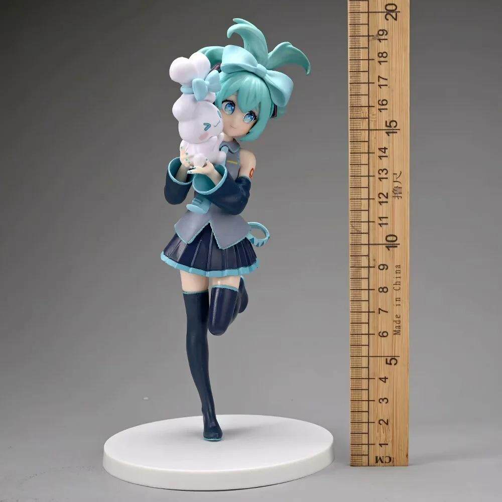 初音Q版豆豆眼可爱公仔手办图片