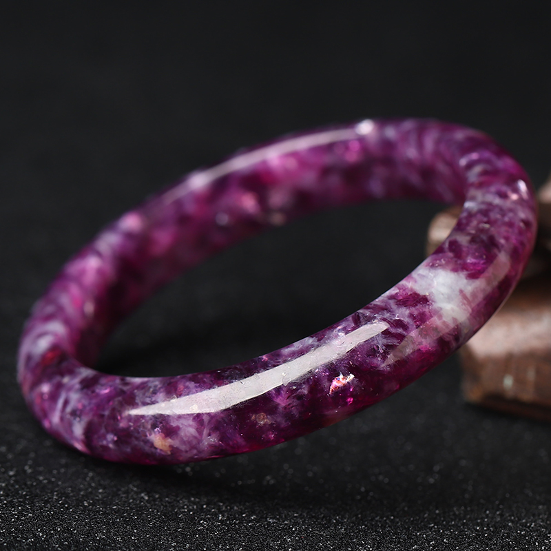 二十载珍藏，一念觉悟，破执