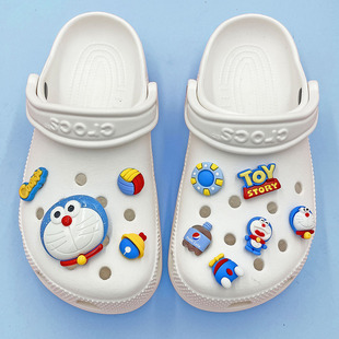 crocs卡骆驰洞洞鞋配饰云朵装饰卡扣哆啦A梦叮当可爱儿童男女鞋花