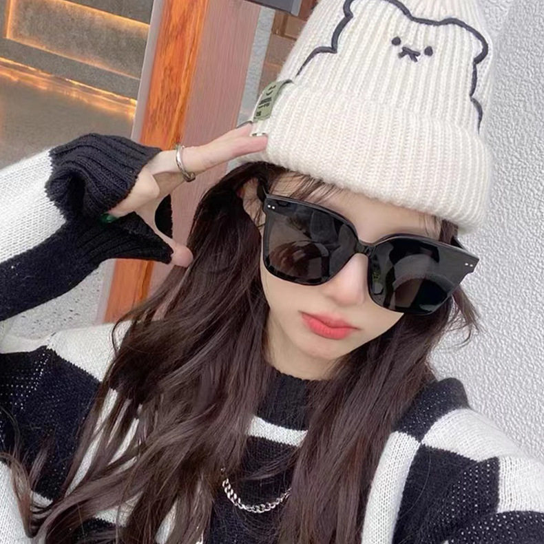 韩版新款超大框方形瘦脸墨镜洋气防紫外线ins高级感太阳镜女眼镜