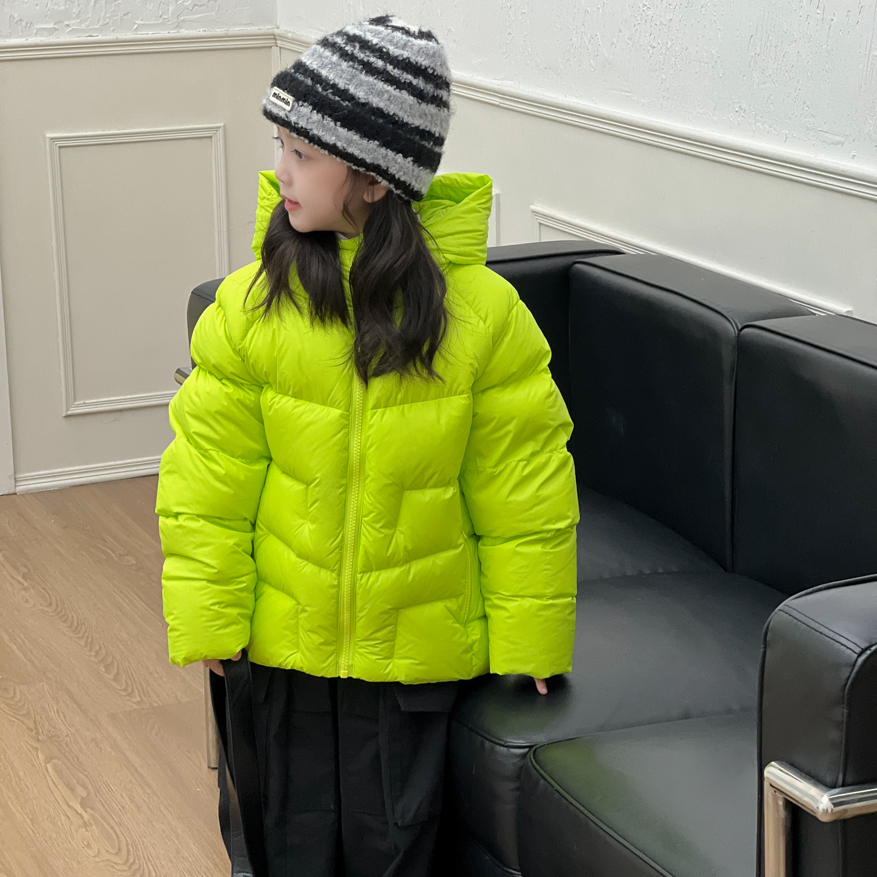 韩国儿童羽绒服泡芙2025冬季新款95白鸭绒男女童户外加厚保暖外套