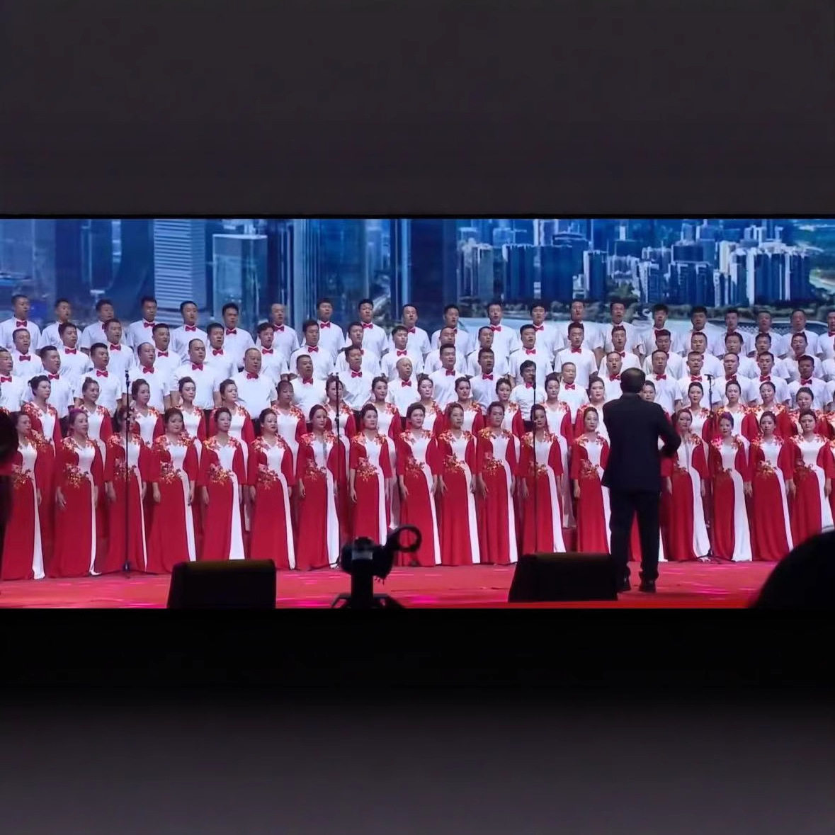 时尚长袖修身显瘦鱼尾长款晚礼服裙 年会 主持 合唱团 朗诵 演出