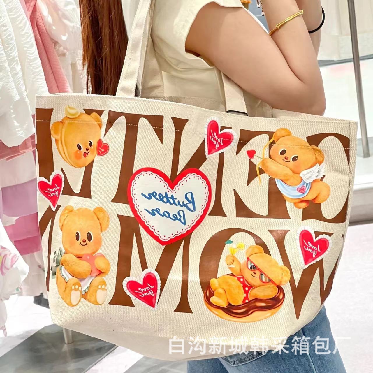 新款GENTLEWOMAN泰国潮牌帆布包2024大容量托特包卡通小熊单肩包