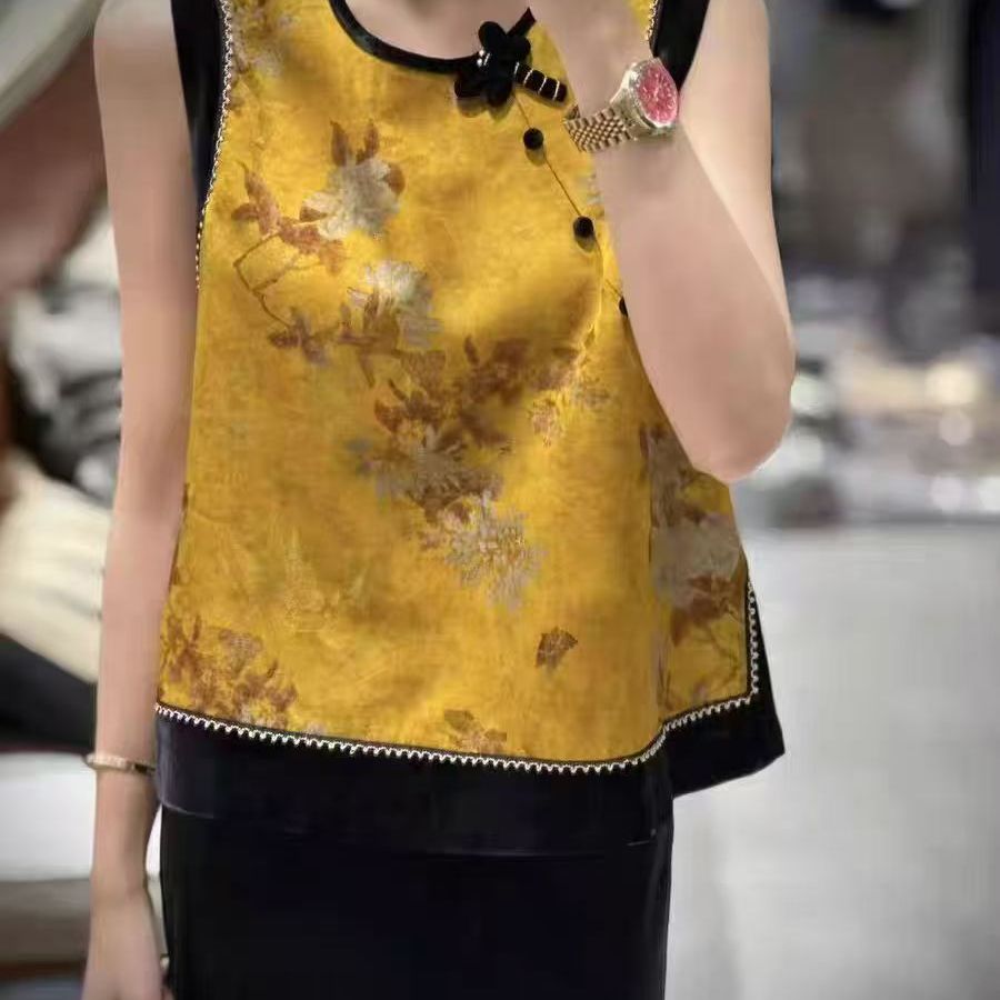 欧货2025秋季新款新中式马夹