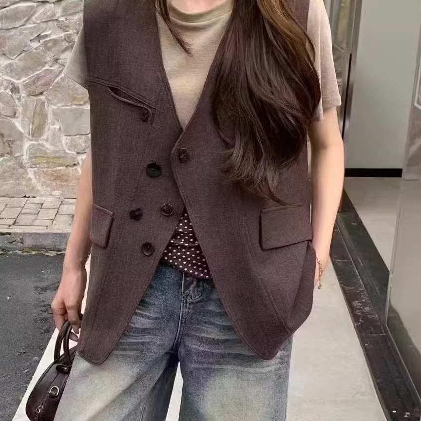 欧货2025秋季新款重工刺绣马甲