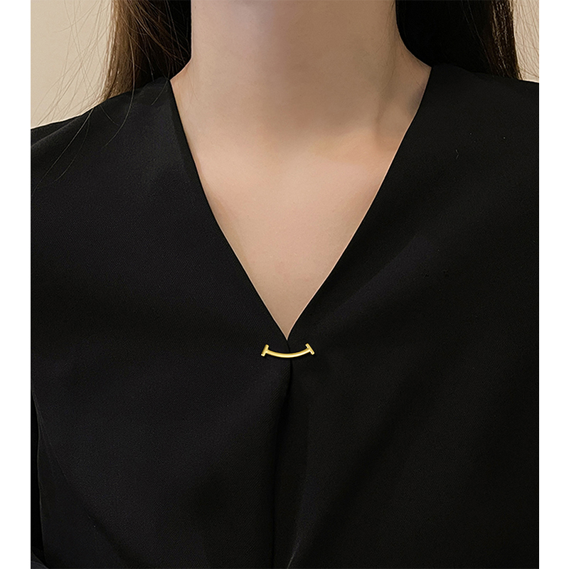 治愈微笑防走光胸针扣西装别针