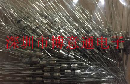 T5AL250V双帽带引线玻璃保险丝