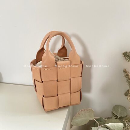 MochaHome 设计师小众编织mini牛皮水桶包手提包女小包