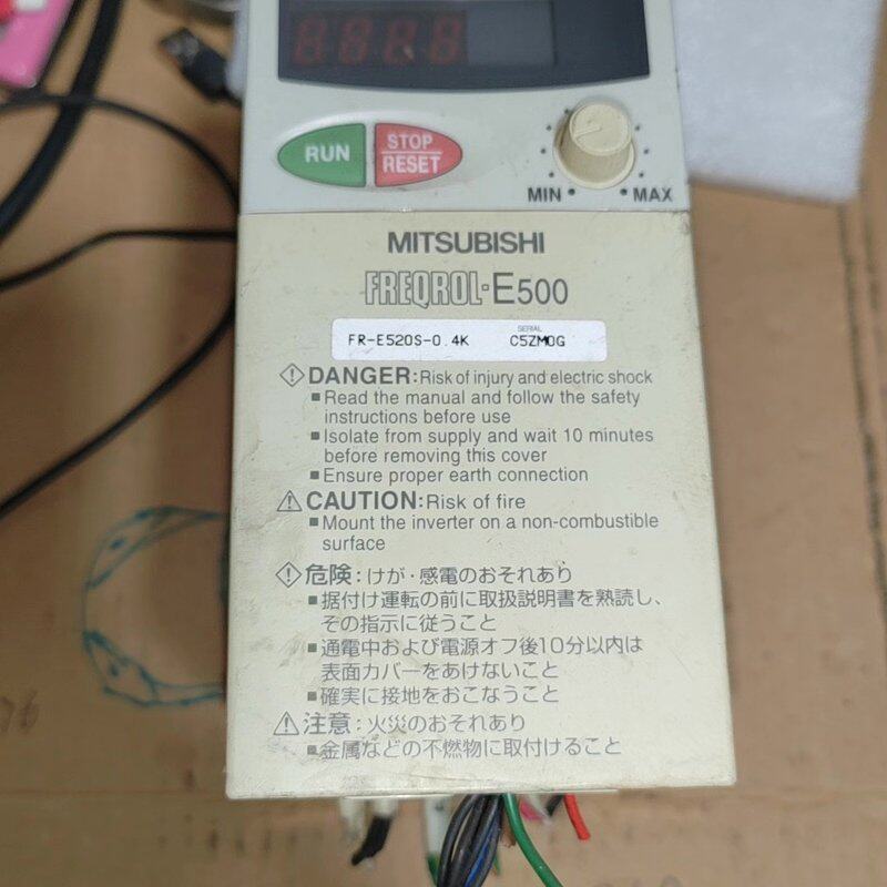 议价三菱变频器 FR-E520-04Kw220V件成可维修