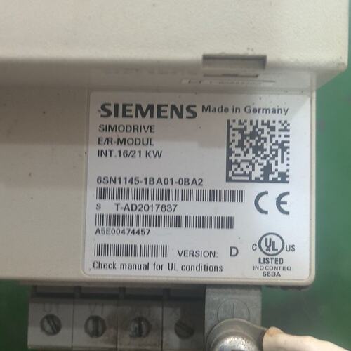 6SN1145-1BA01-0BA2 9成色漂亮，要的直接付