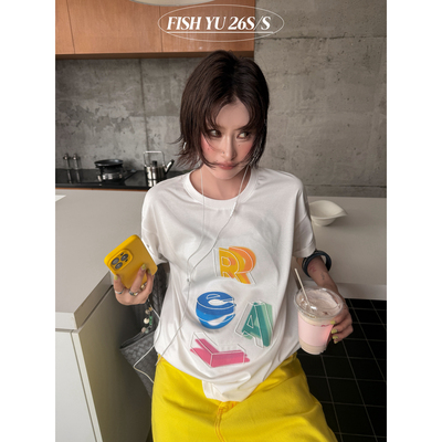 FISH YU -韩版彩色字母白墨印花+米粒刺绣圆领宽松短袖T恤626185