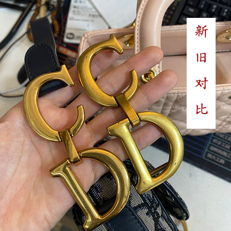 SADDLE SADDLE BAG ACCESSORIES REPLACEMENT CD CONNECTION BUCKLE SCREW HARDWARE SHOULDER STRAP BUCKLE BROKEN REPAIR CD METAL BUCKLE