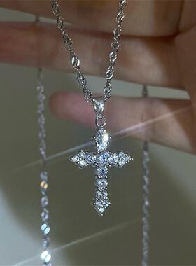 轻奢超闪十字架吊坠项链女设计感小众个性简约百搭气质颈链锁骨链