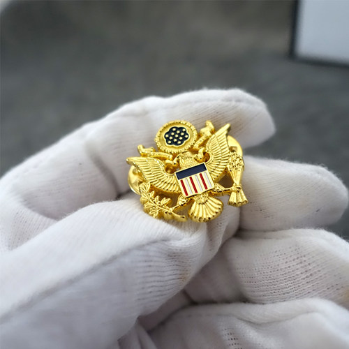 欧美金属道具胸针徽章美国领花
