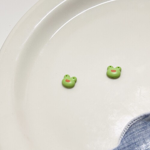 散货盲盒配件小青蛙头滴胶奶油胶手机壳挂件公仔填缝围边