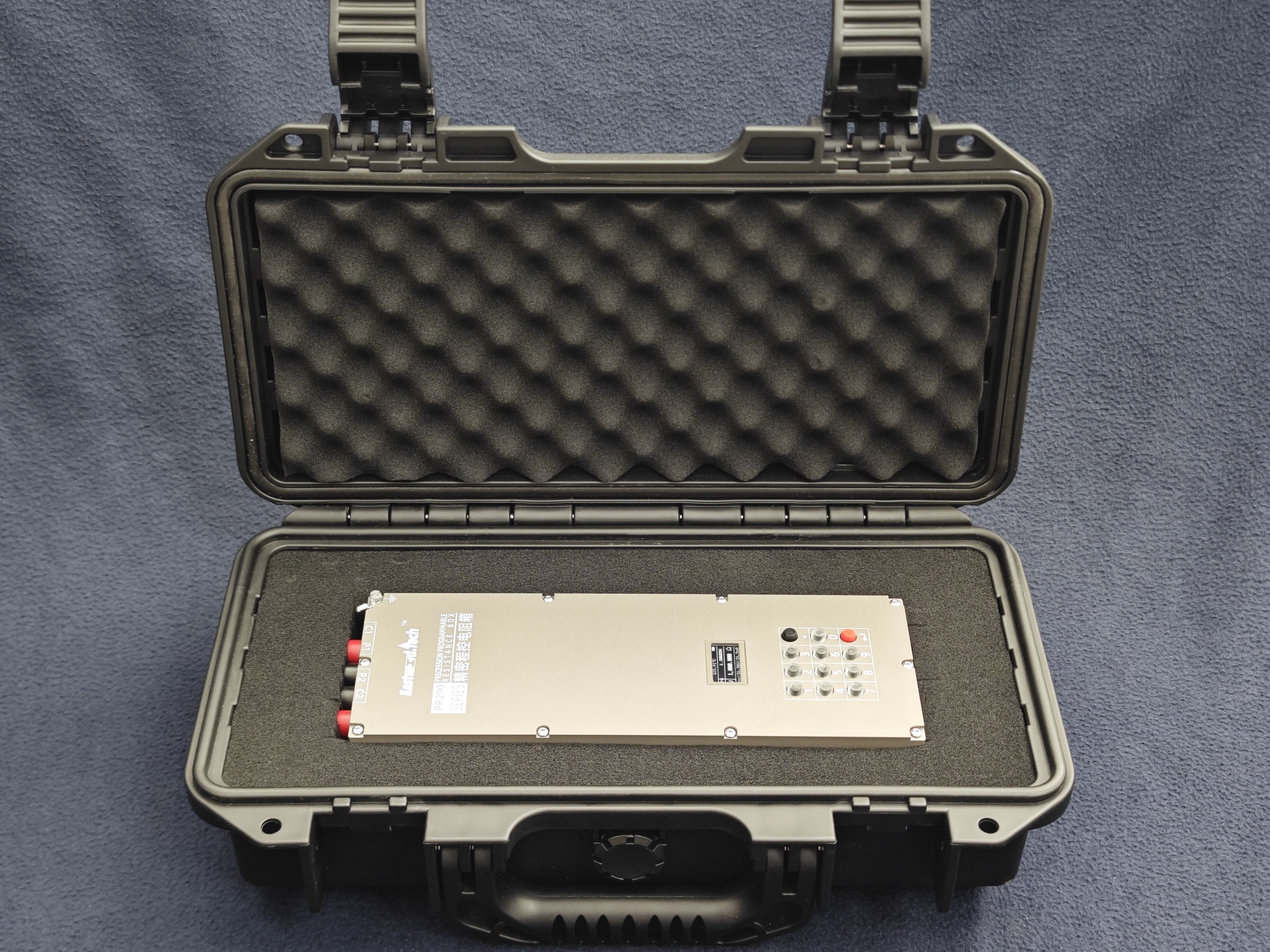 QR10 PR200程控电阻箱 按键+显示屏+USB Kickstarter众筹明星产品
