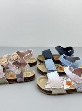 外贸原单出英国男女童夏季露趾凉鞋轻便防滑软木沙滩鞋反毛皮鞋垫